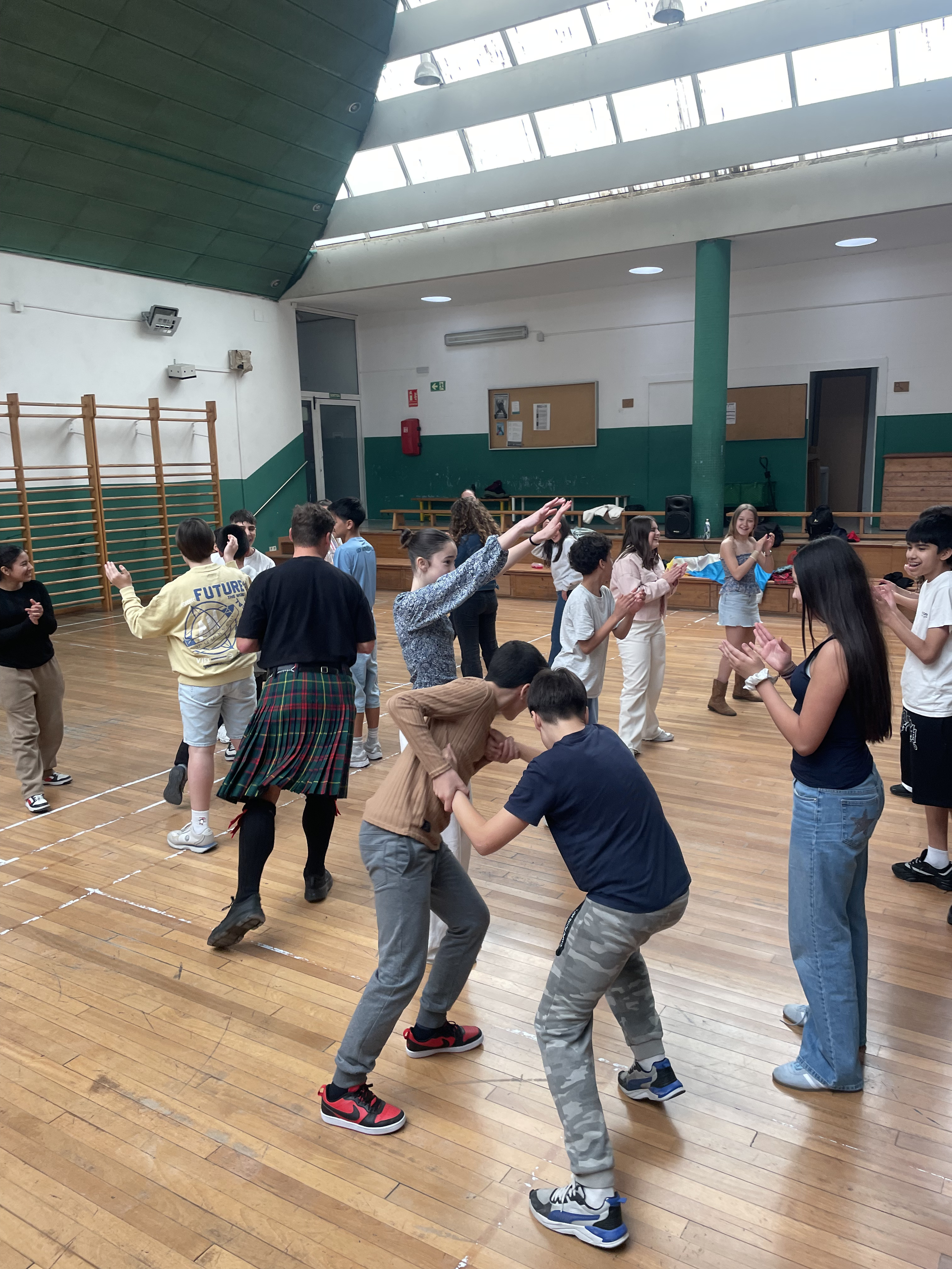 Kilts and Bagpipes in La Llagosta! 